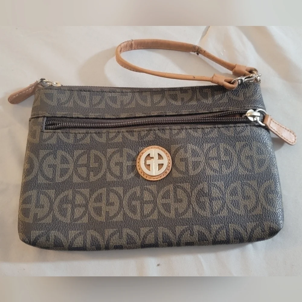 Giani Bernini Clutch Bags for Women